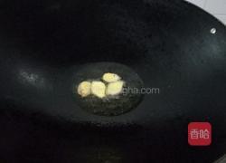 炒花甲的做法图解3