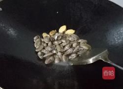 炒花甲的做法图解4