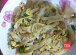 炒河粉的做法图解3