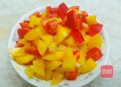 彩椒毛豆炒肉末的做法图解2
