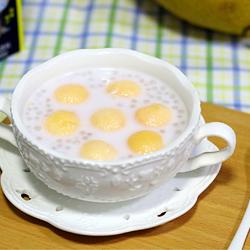 哈密瓜椰汁西米露的做法[图]