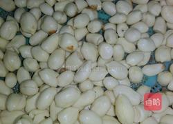 自制剥皮（脱衣）椒盐花生米（简易法）的做法图解2