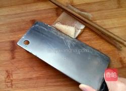 肉皮冻的做法图解3
