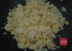 扬州炒饭的做法图解5