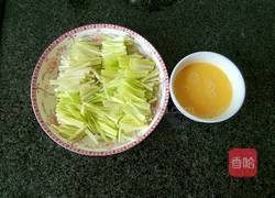 韭黄煎蛋的做法图解2