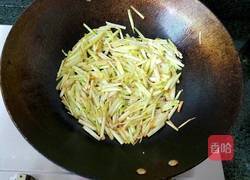 韭黄煎蛋的做法图解3
