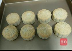 广式莲蓉月饼的做法图解16
