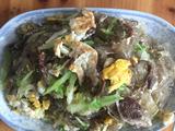 牛肉鸡蛋炒地瓜粉丝