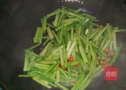 芹菜炒香干的做法图解5