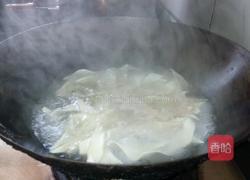 丸子冬瓜鸡蛋面片汤的做法图解4