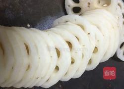 涼拌藕片的做法图解2