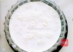 雪莲菌酸奶的做法图解3
