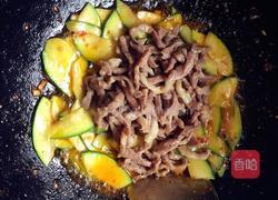 小南瓜炒肉丝的做法图解8