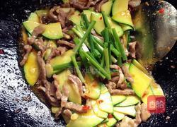 小南瓜炒肉丝的做法图解9