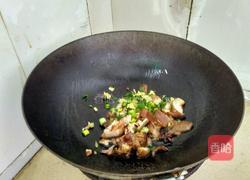 卤肉炒胡萝卜的做法图解5