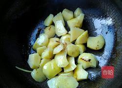 土豆焖牛肉的做法图解5