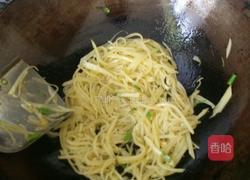 老干妈土豆丝的做法图解3