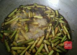 炒芋梗的做法图解4
