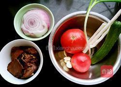 蕃茄洋葱山药牛肉汤的做法图解1