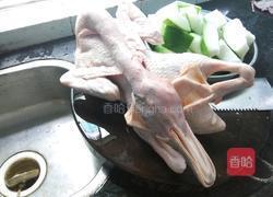 豉油鸭的做法图解1