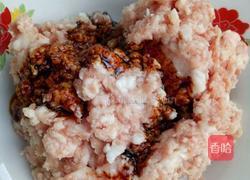 猪肉白菜水饺的做法图解2