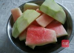 凉拌西瓜皮的做法图解2