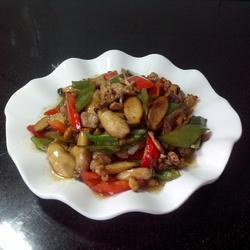 菇蕾炒肉的做法[图]