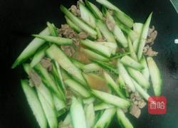 长丝瓜炒肉的做法图解4