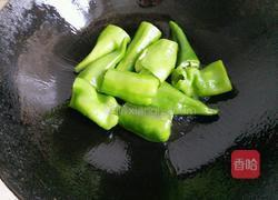 虎皮尖椒的做法图解2