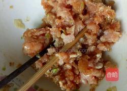 番茄蛋花肉丸汤的做法图解2