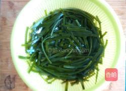 凉拌海带丝的做法图解1
