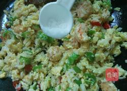 虾仁辣椒炒饭的做法图解8