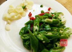 辣椒炒肉的做法图解3