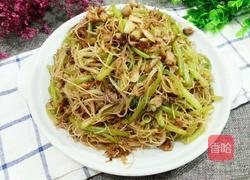 山芋藤炒面的做法图解10
