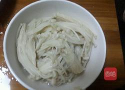 香菜金针拌糖番茄的做法图解2