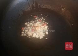 香辣西瓜皮的做法图解4