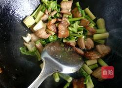 芹菜炒肉的做法图解4