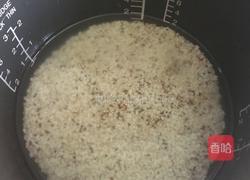 蛋炒藜麦米饭的做法图解1