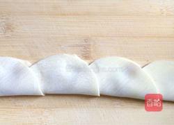 番茄玫瑰花饺的做法图解4