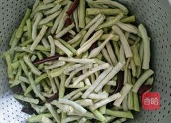 煮豆角的做法图解1