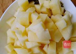 猪肉土豆打卤面的做法图解1