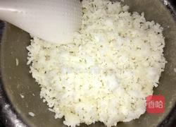 鸡蛋炒大米怎么做啊 MjUwX2MyOjEvM15yYjI6MS84XzE4MA