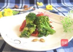 红椒清炒西兰花的做法图解8