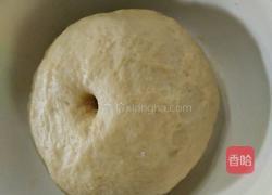 玉米肉馅包子的做法图解2