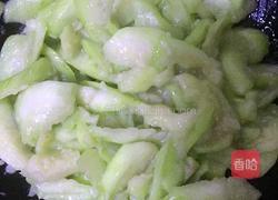 丝瓜蛋花汤的做法图解2