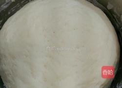无糖芝麻花卷的做法图解3