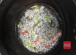 油面筋烧丸子的做法图解2