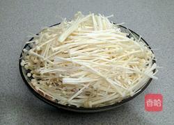 凉拌金针菇的做法图解1