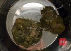《榨菜肉丝》的做法图解1