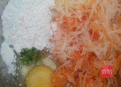 鸡蛋土豆煎饼的做法图解2